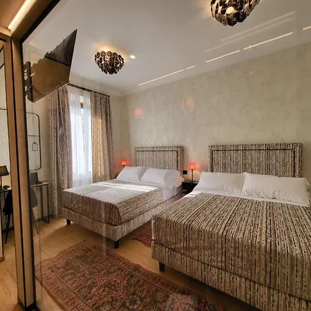 Venus Vatican Guest house *
